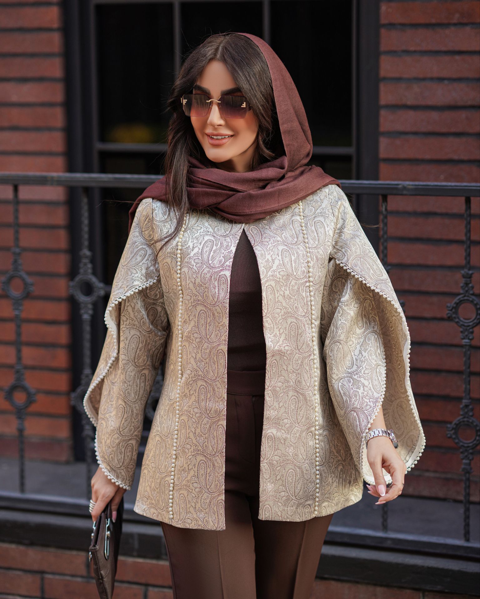 تصویر کت مجلسی سنگدوزی مدل ترمه 